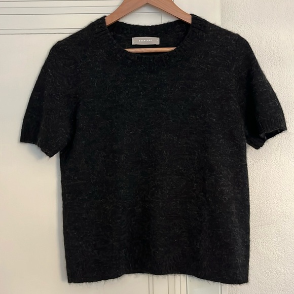 Everlane The Alpaca Short Sleeved Wool Sweater Tee Womens Small Black Dark Gray - Picture 4 of 9